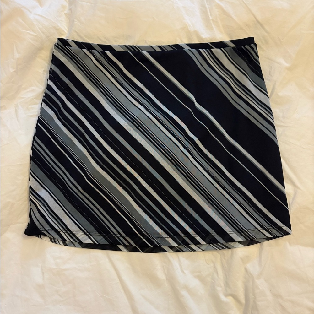 Express Vintage Y2K Black and Gray Striped Mini Skirt